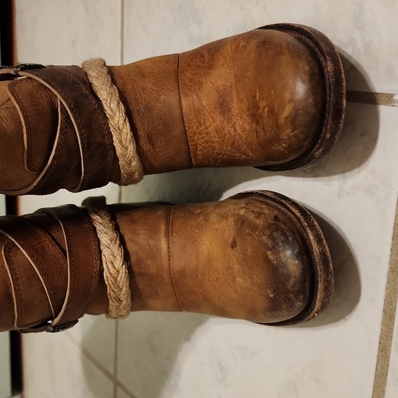 Freebird by Steven Drove Boots - Picture 3 of 11